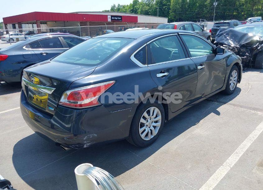 Photo 4 of 2014 Nissan Altima 2.5 S (VIN 1N4AL3AP9EC143162)