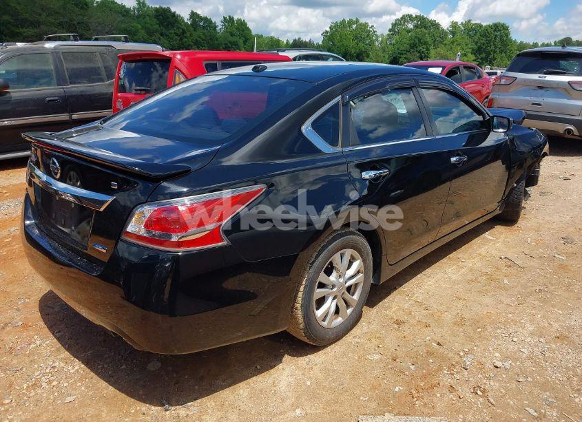 Photo 4 of 2014 Nissan Altima 2.5 S (VIN 1N4AL3AP9EC173567)