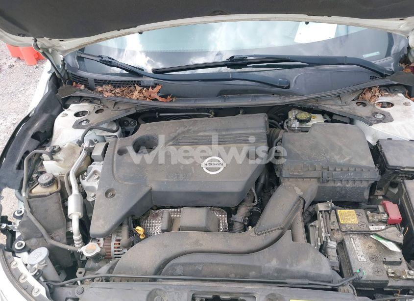 Photo 10 of 2014 Nissan Altima 2.5 S (VIN 1N4AL3AP9EC174606)