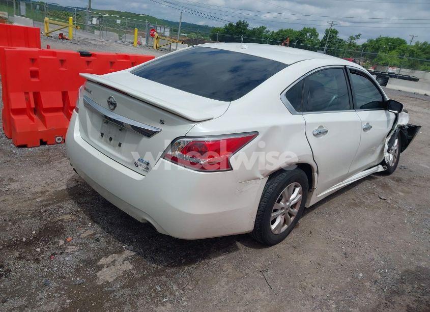 Photo 4 of 2014 Nissan Altima 2.5 S (VIN 1N4AL3AP9EC174606)