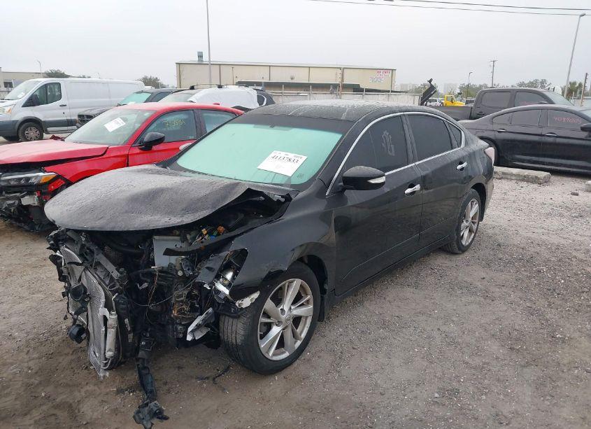 Photo 2 of 2014 Nissan Altima 2.5 SV (VIN 1N4AL3AP9EC177229)