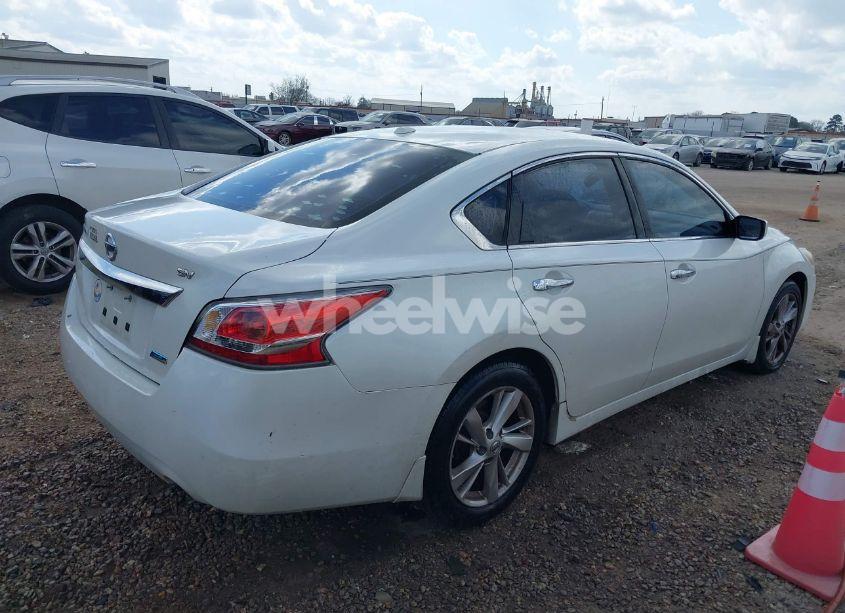 Photo 4 of 2014 Nissan Altima 2.5 SV (VIN 1N4AL3AP9EC178218)