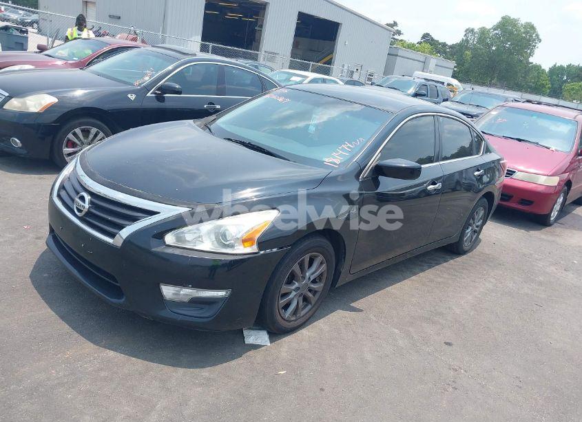 Photo 2 of 2014 Nissan Altima 2.5 S (VIN 1N4AL3AP9EC181474)