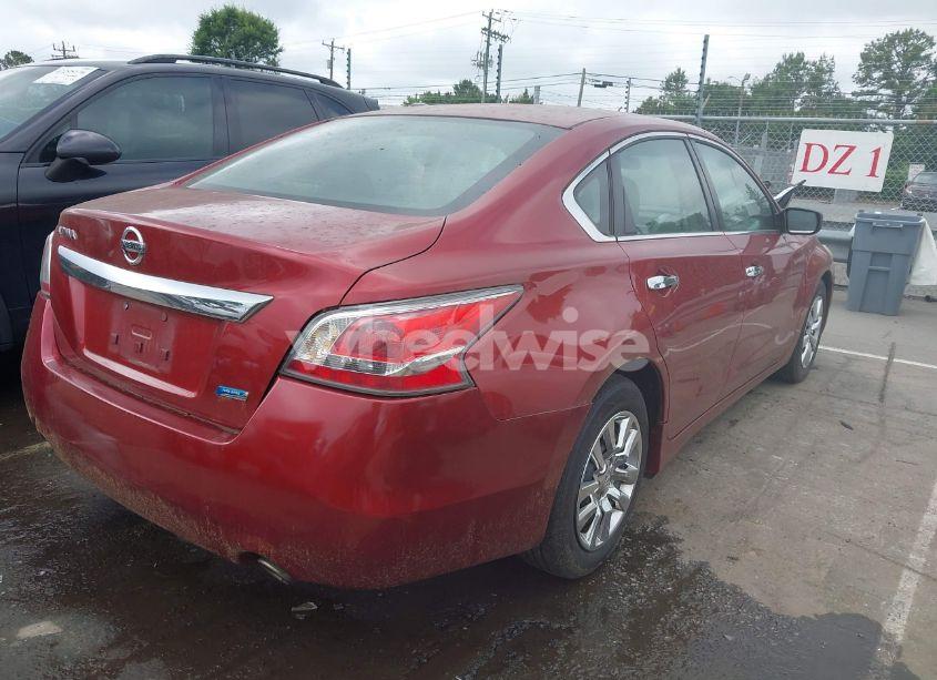 Photo 4 of 2014 Nissan Altima 2.5 S (VIN 1N4AL3AP9EC185900)