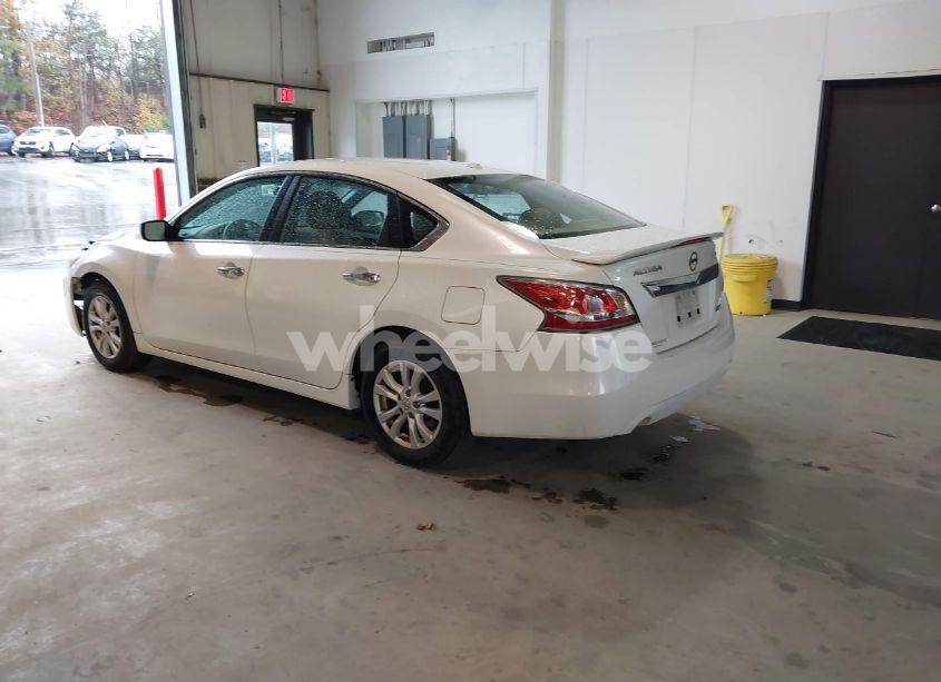 Photo 3 of 2014 Nissan Altima 2.5 S (VIN 1N4AL3AP9EC187436)