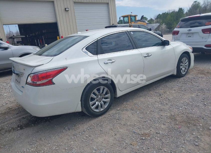 Photo 4 of 2014 Nissan Altima 2.5 S (VIN 1N4AL3AP9EC190756)