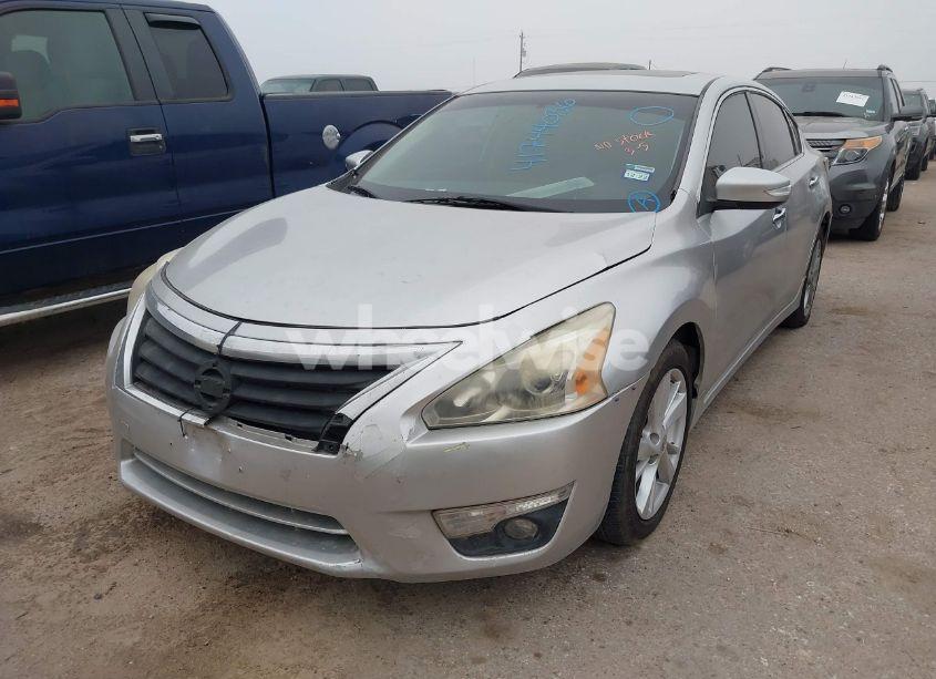 Photo 2 of 2014 Nissan Altima 2.5 SV (VIN 1N4AL3AP9EC274222)