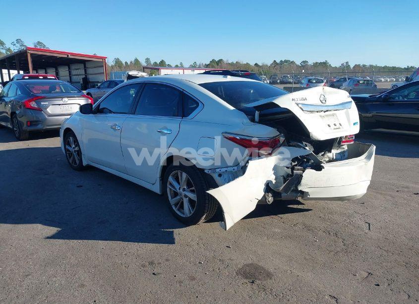 Photo 3 of 2014 Nissan Altima 2.5 SV (VIN 1N4AL3AP9EC322169)