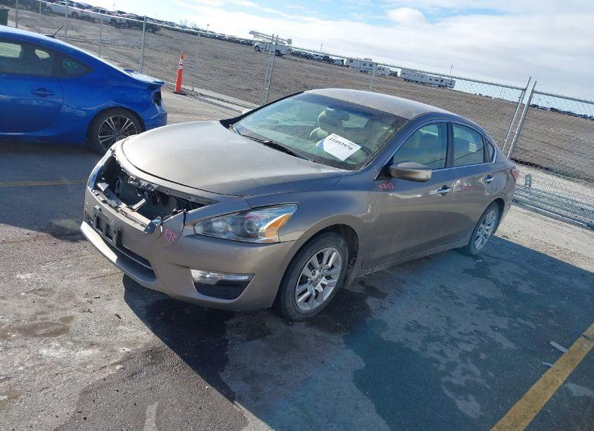 Photo 2 of 2014 Nissan Altima 2.5 S (VIN 1N4AL3AP9EC324083)