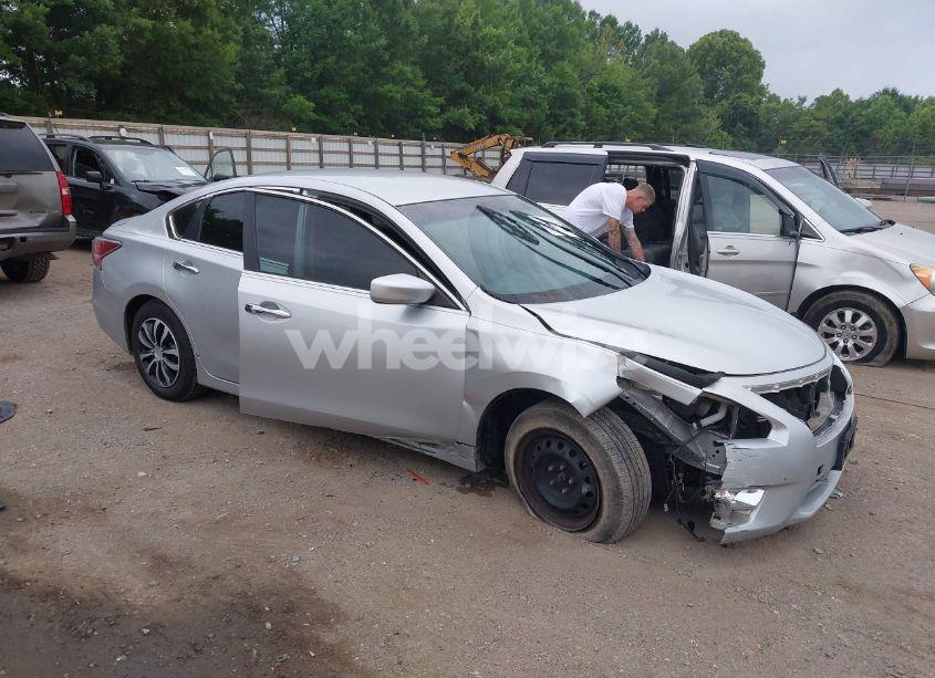 2014 Nissan Altima 2.5/2.5 S/2.5 SL/2.5 SV (VIN 1N4AL3AP9EC402247) main photo