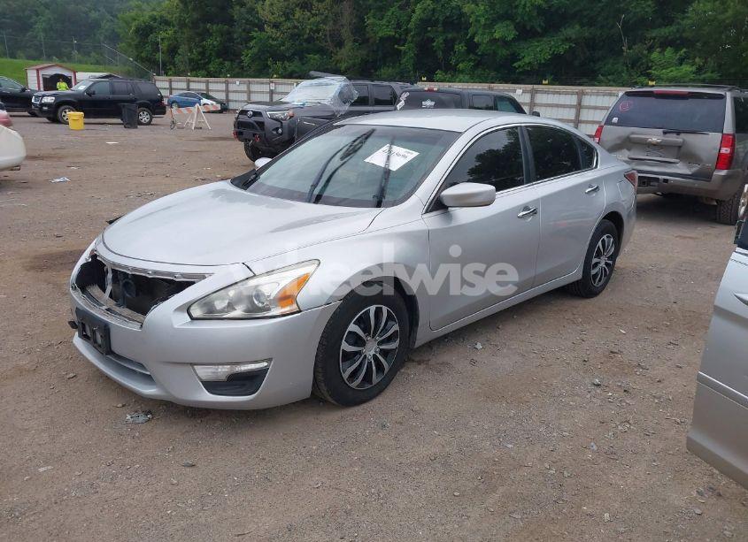 Photo 2 of 2014 Nissan Altima 2.5/2.5 S/2.5 SL/2.5 SV (VIN 1N4AL3AP9EC402247)