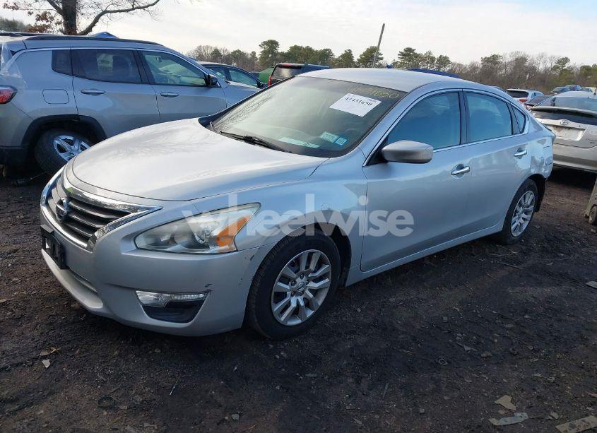 Photo 2 of 2014 Nissan Altima 2.5/2.5 S/2.5 SL/2.5 SV (VIN 1N4AL3AP9EC403933)