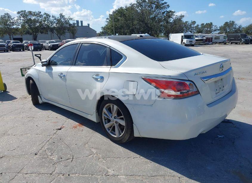 Photo 3 of 2014 Nissan Altima 2.5 SV (VIN 1N4AL3AP9EC901467)