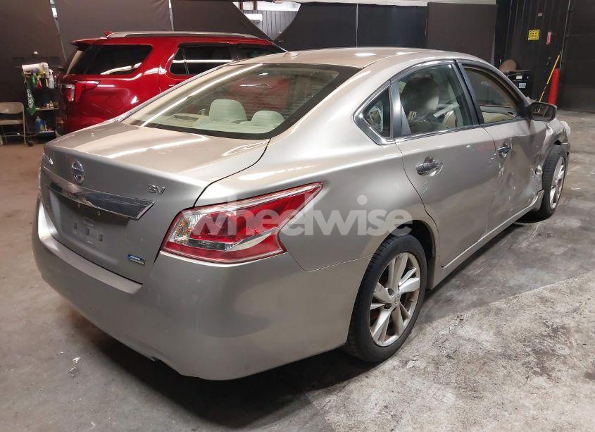 Photo 4 of 2014 Nissan Altima 2.5 SV (VIN 1N4AL3AP9EN209942)