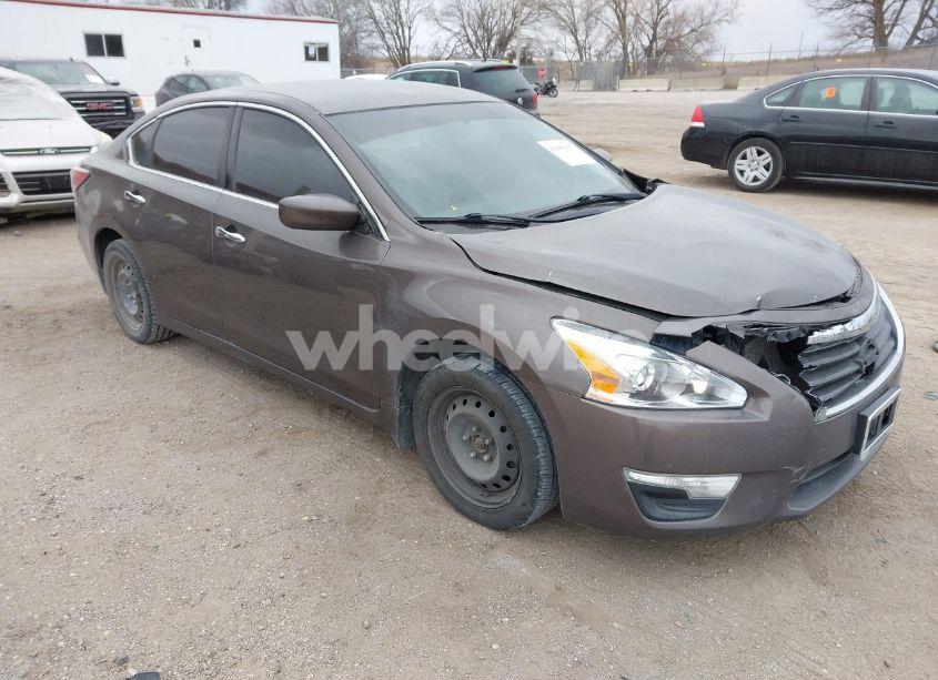 2014 Nissan Altima 2.5 S (VIN 1N4AL3AP9EN214476) main photo