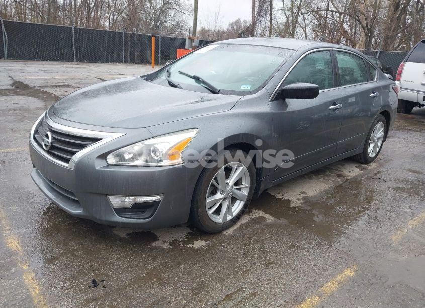 Photo 2 of 2014 Nissan Altima 2.5 SV (VIN 1N4AL3AP9EN219497)