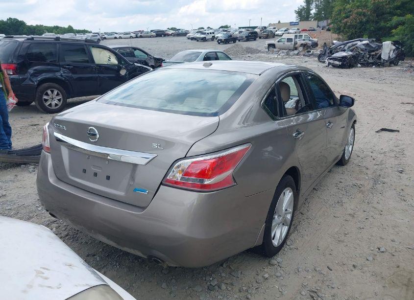 Photo 4 of 2014 Nissan Altima 2.5 SL (VIN 1N4AL3AP9EN236879)