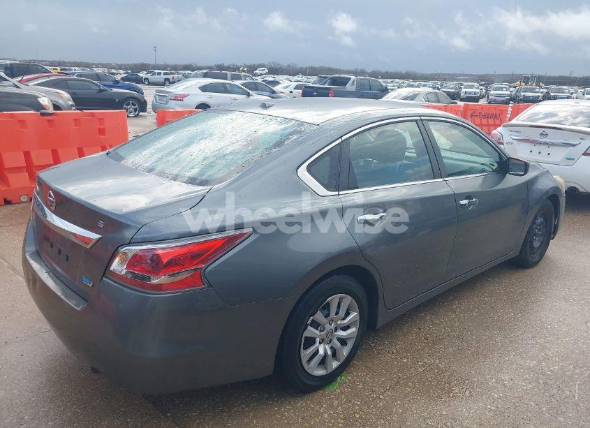Photo 4 of 2014 Nissan Altima 2.5 S (VIN 1N4AL3AP9EN248501)