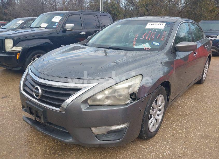 Photo 6 of 2014 Nissan Altima 2.5 S (VIN 1N4AL3AP9EN248501)