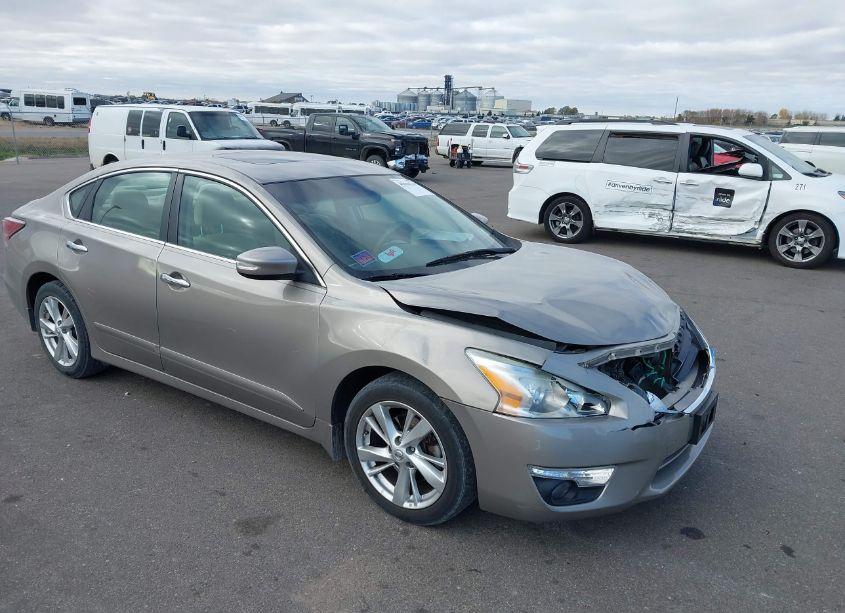 2014 Nissan Altima 2.5 SV (VIN 1N4AL3AP9EN254878) main photo