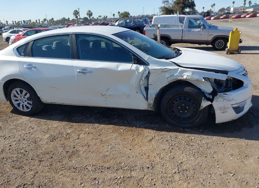 Photo 6 of 2014 Nissan Altima (VIN 1N4AL3AP9EN341387)