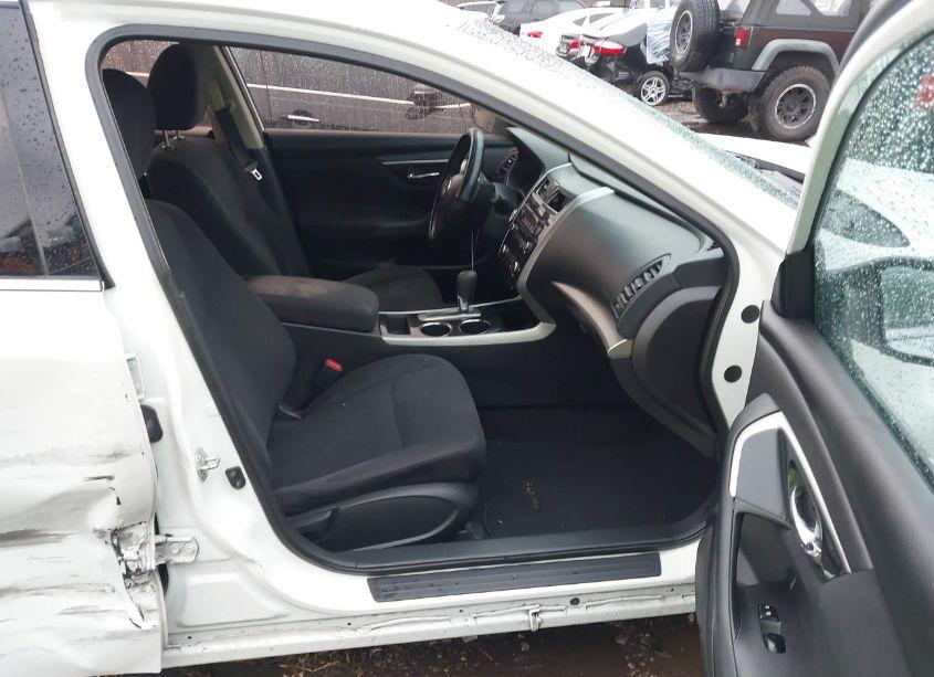 Photo 5 of 2014 Nissan Altima 2.5/2.5 S/2.5 SL/2.5 SV (VIN 1N4AL3AP9EN349781)