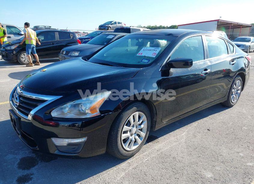Photo 2 of 2014 Nissan Altima 2.5/2.5 S/2.5 SL/2.5 SV (VIN 1N4AL3AP9EN350512)