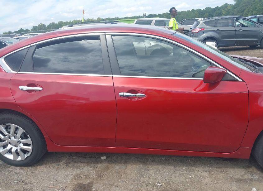 Photo 13 of 2014 Nissan Altima 2.5 S (VIN 1N4AL3AP9EN365432)