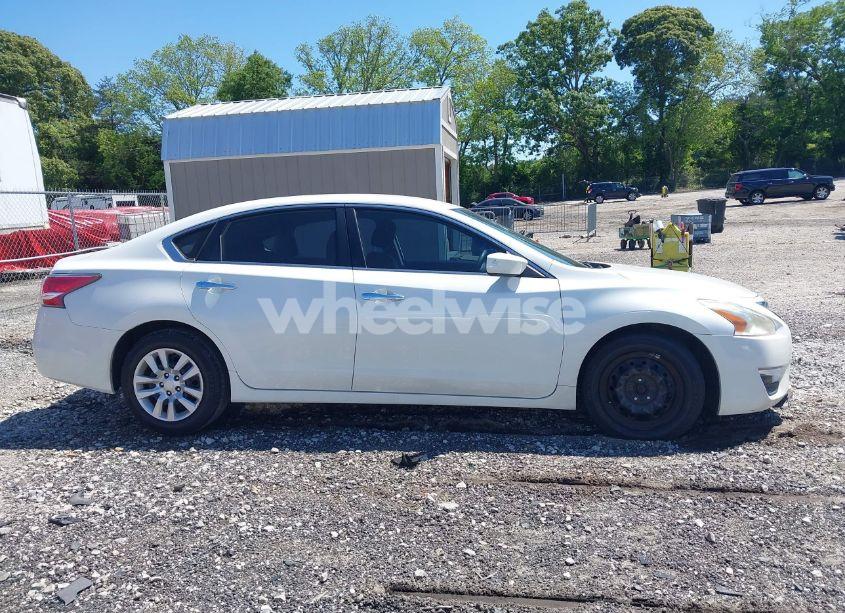 Photo 14 of 2014 Nissan Altima 2.5/2.5 S/2.5 SL/2.5 SV (VIN 1N4AL3AP9EN374003)