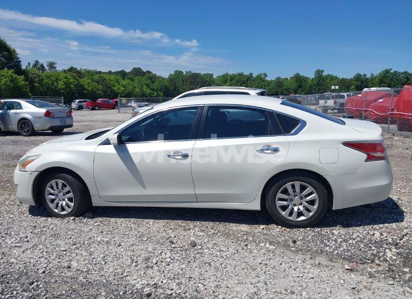 Photo 15 of 2014 Nissan Altima 2.5/2.5 S/2.5 SL/2.5 SV (VIN 1N4AL3AP9EN374003)