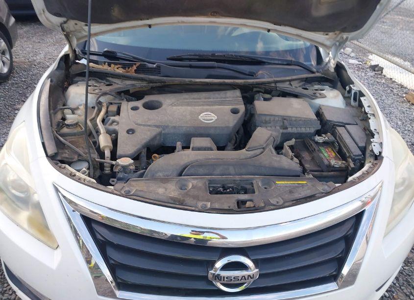 Photo 10 of 2014 Nissan Altima 2.5 S (VIN 1N4AL3AP9EN385535)