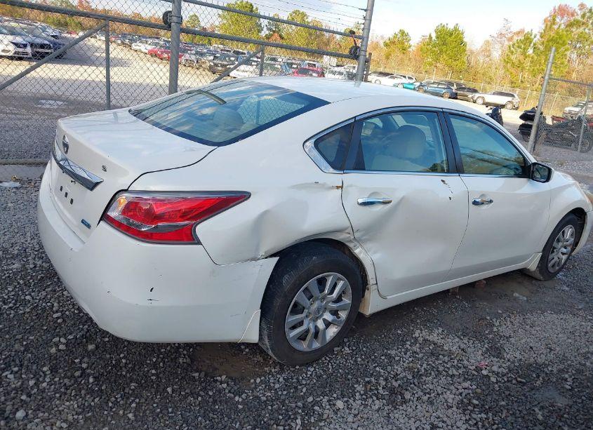 Photo 6 of 2014 Nissan Altima 2.5 S (VIN 1N4AL3AP9EN385535)