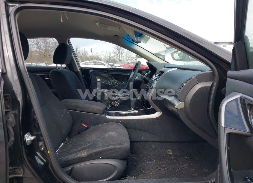 Photo 5 of 2014 Nissan Altima 2.5 S (VIN 1N4AL3AP9EN385888)