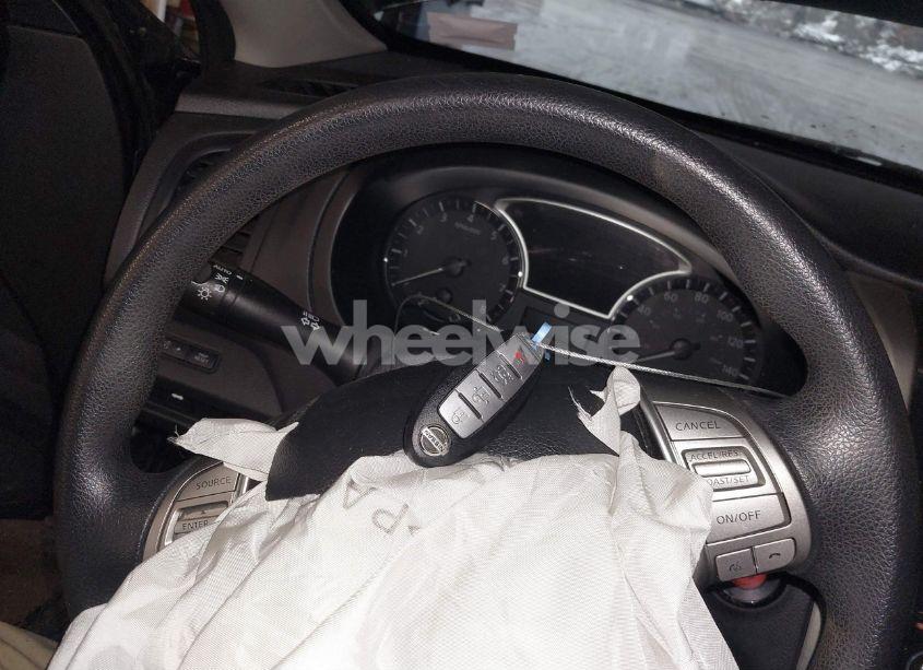 Photo 11 of 2014 Nissan Altima 2.5 S (VIN 1N4AL3AP9EN386264)