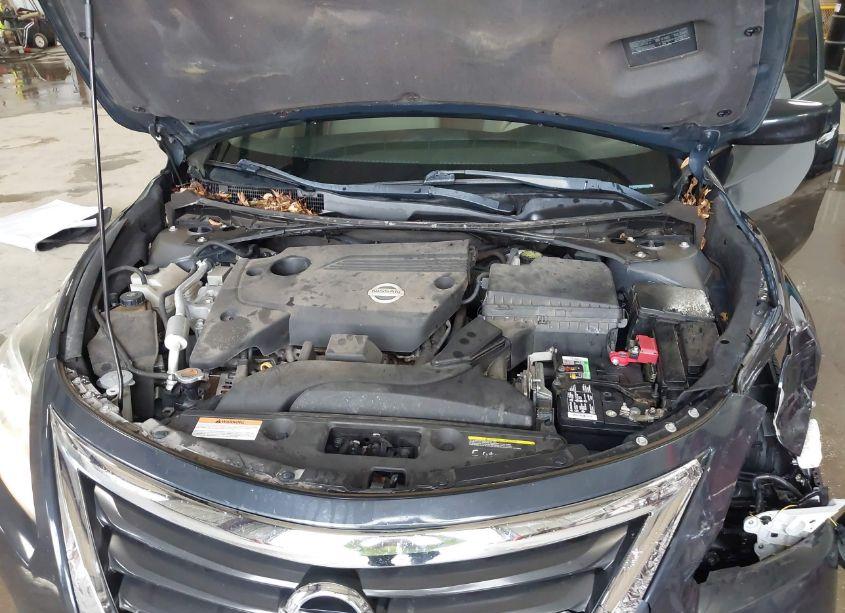Photo 10 of 2015 Nissan Altima 2.5 SV (VIN 1N4AL3AP9FC102208)