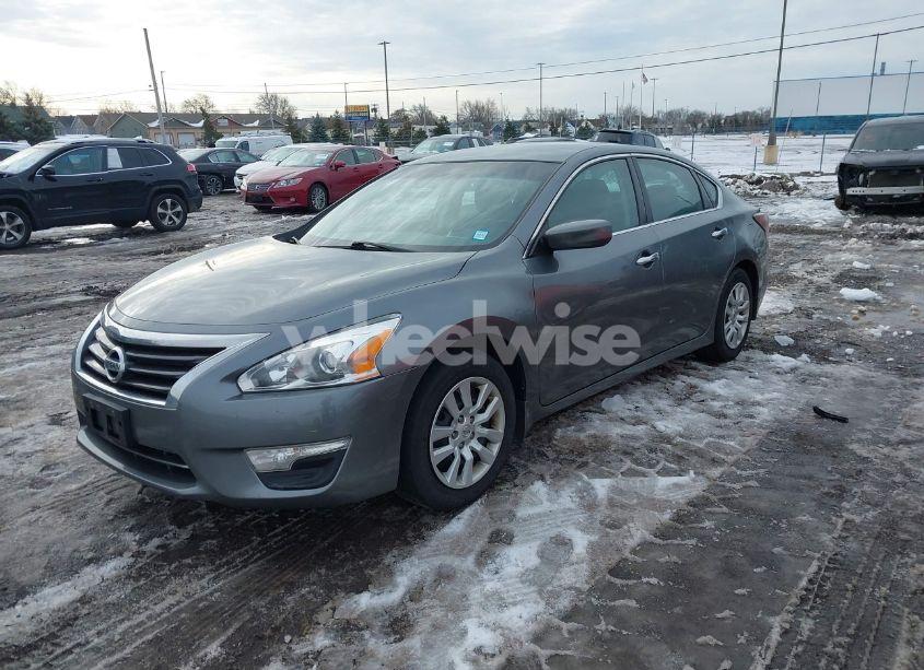 Photo 6 of 2015 Nissan Altima 2.5/S/SV/SL (VIN 1N4AL3AP9FC131367)
