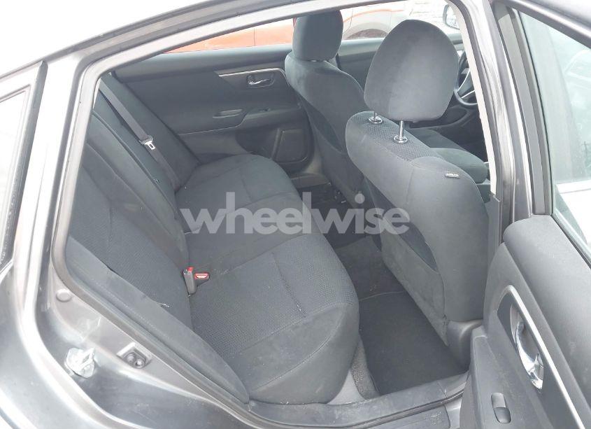 Photo 8 of 2015 Nissan Altima 2.5/S/SV/SL (VIN 1N4AL3AP9FC131367)