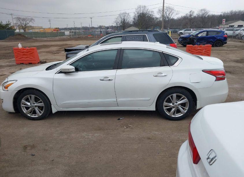Photo 14 of 2015 Nissan Altima 2.5 SL (VIN 1N4AL3AP9FC134303)