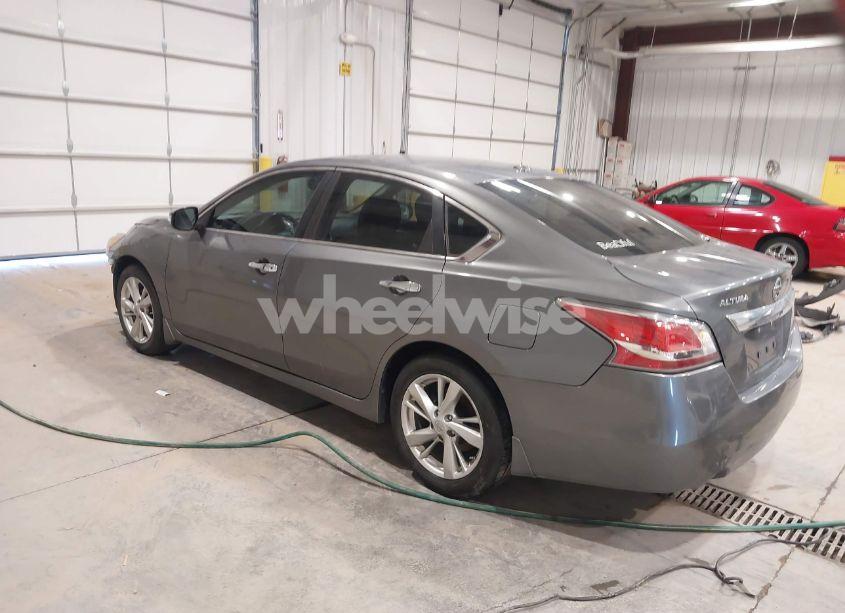 Photo 3 of 2015 Nissan Altima 2.5 SL (VIN 1N4AL3AP9FC135354)