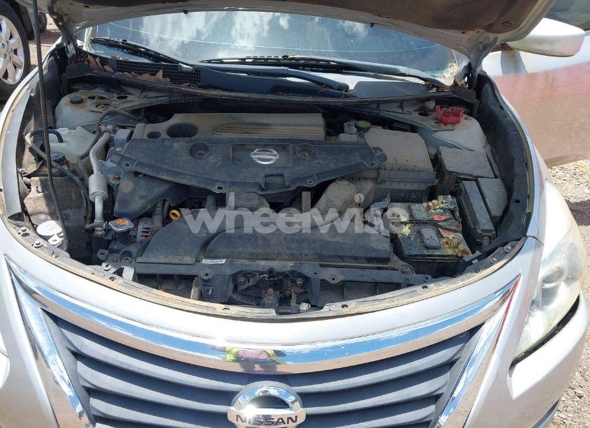 Photo 10 of 2015 Nissan Altima 2.5/2.5 S/2.5 SL/2.5 SV (VIN 1N4AL3AP9FC142398)