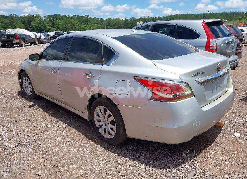 Photo 3 of 2015 Nissan Altima 2.5/2.5 S/2.5 SL/2.5 SV (VIN 1N4AL3AP9FC142398)