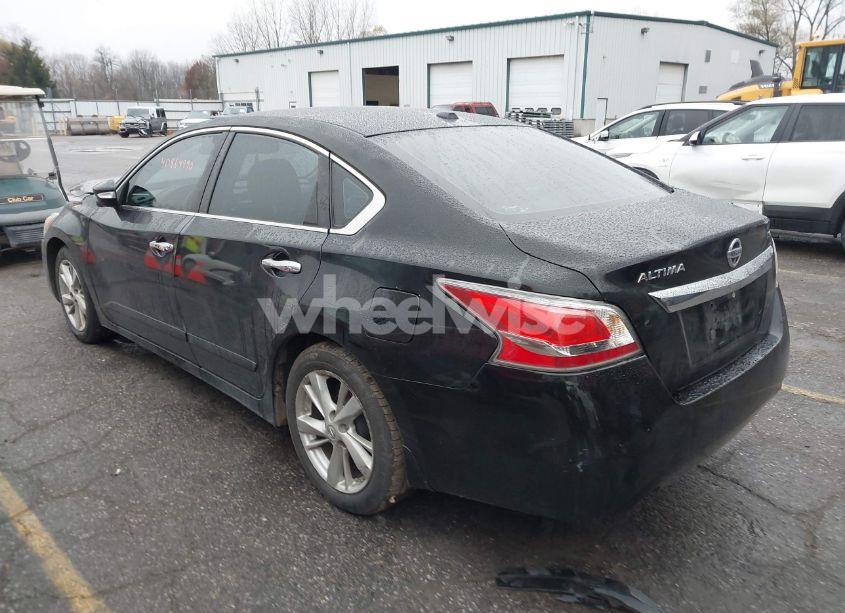 Photo 3 of 2015 Nissan Altima 2.5 SL (VIN 1N4AL3AP9FC146659)