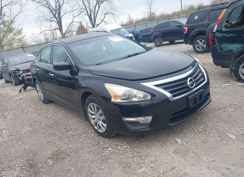 2015 Nissan Altima 2.5 S (VIN 1N4AL3AP9FC156138) main photo