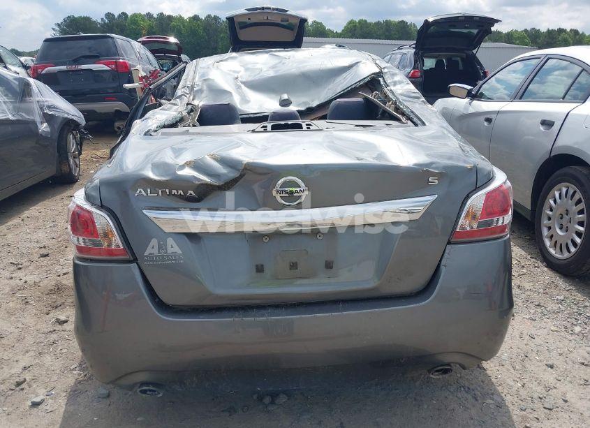 Photo 16 of 2015 Nissan Altima 2.5 S (VIN 1N4AL3AP9FC156639)