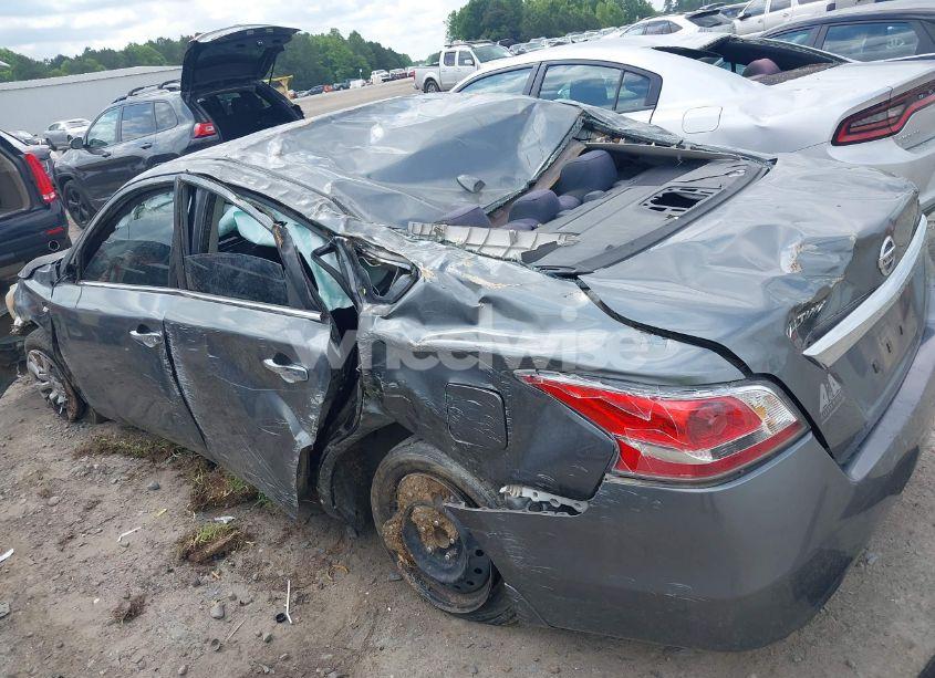 Photo 6 of 2015 Nissan Altima 2.5 S (VIN 1N4AL3AP9FC156639)