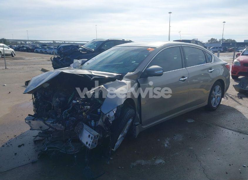Photo 2 of 2015 Nissan Altima 2.5 SL (VIN 1N4AL3AP9FC156690)