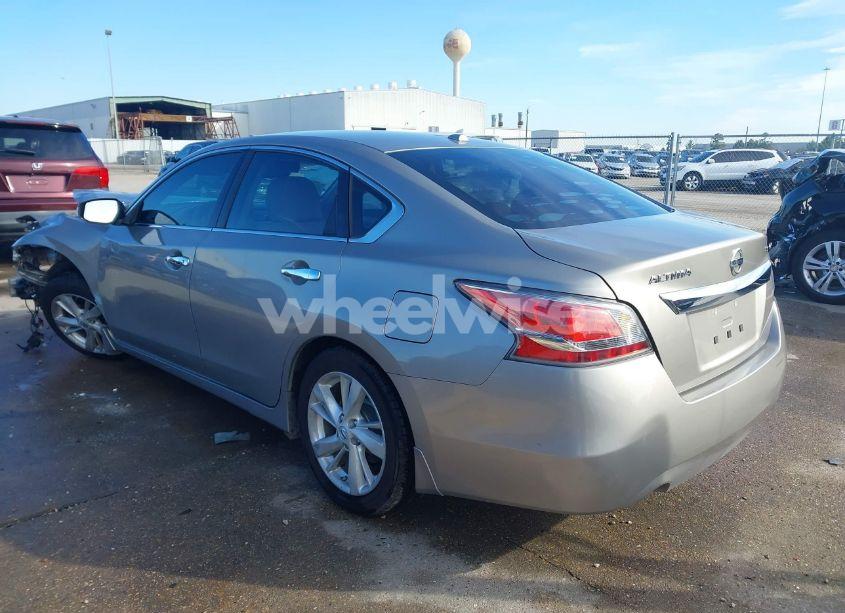 Photo 3 of 2015 Nissan Altima 2.5 SL (VIN 1N4AL3AP9FC156690)