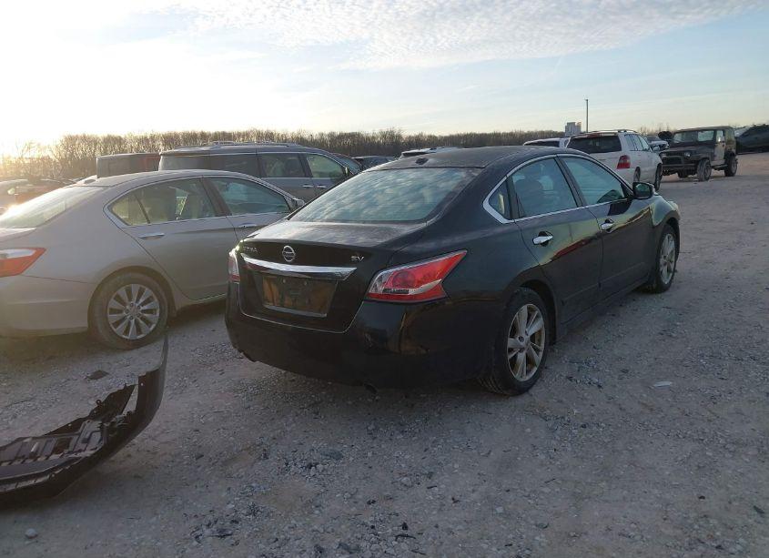 Photo 4 of 2015 Nissan Altima 2.5 SV (VIN 1N4AL3AP9FC158083)