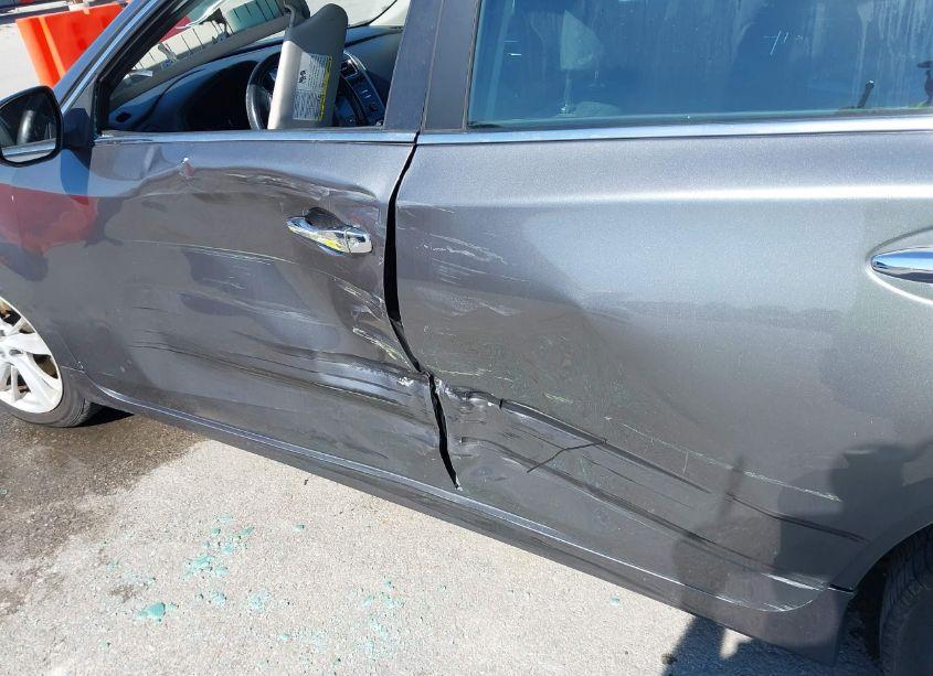 Photo 17 of 2015 Nissan Altima 2.5 SV (VIN 1N4AL3AP9FC159217)