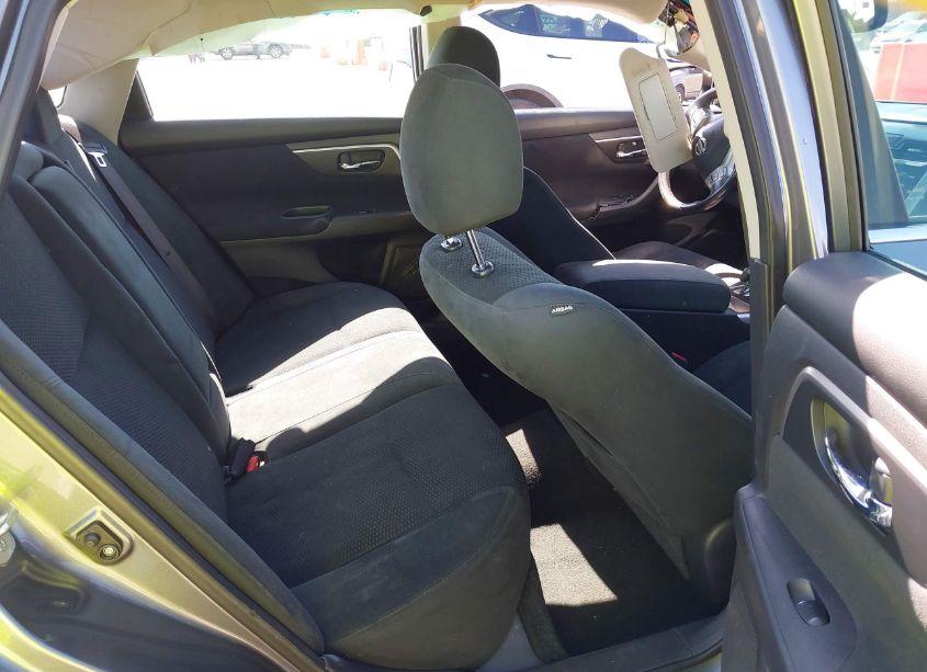 Photo 8 of 2015 Nissan Altima 2.5 SV (VIN 1N4AL3AP9FC159217)